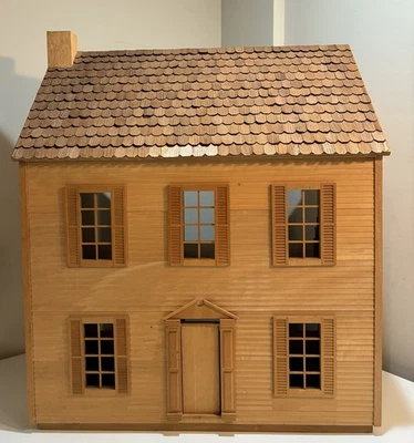 Винтажный деревянный кукольный домик в сборе неокрашенный 3 этажа 6 комнат Houseworks 24 x 16 x 28 - Изображение 1 из 4