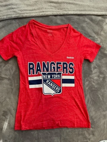New York Rangers  Reebok NHL Women's Red "Bevel Stacked Stripe" T-Shirt Cover
