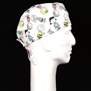Cappello scrub a tema personaggi banda Peanuts amici di tutti i giorni - Foto 1 di 1