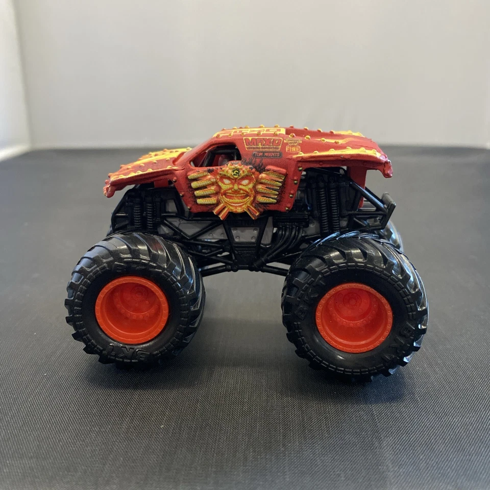 Monster Jam Launch N Go Hauler Walmart Exclusive MAX-D Truck 1:64 Hauler not inc - image 1 of 4