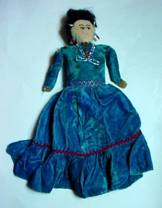 Interesante muñeca hecha en nativos americanos de 13" - circa 1940-1950 - Imagen 1 de 4