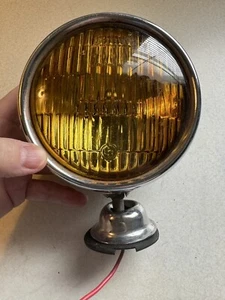Yankee 96A 96 97 Fog Lights Yellow Glass, Tested Does Work - Picture 1 of 20