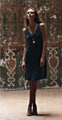 Vestido de cóctel Anthropologie Moulinette Soeurs terciopelo seda ganchillo talla 0 Foto 1 de 4