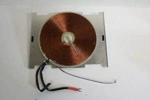 Bobina de inducción AEG 68002 K-MN 949592513 cocina delantera derecha 140036912016 - Imagen 1 de 2