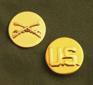 US ARMY CAVALRY ENLISTED & US COLLAR INSIGNIA; GOLD PLATED - Picture 1 of 1