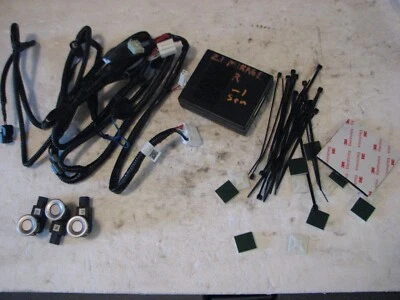 JUEGO DE ARNÉS DE CABLEADO PARK Sensor de Estacionamiento Módulo ECU MZ607655 Mitsubishi MIRAGE Foto 1 de 4