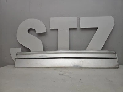 1980-1991 Ford LTD Crown Victoria Rear Right Stainless Rocker Panel Molding Foto 1 de 4