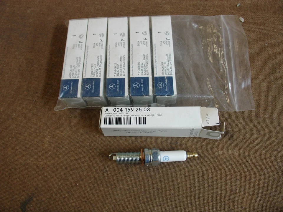 A0041592503 Spark Plug For 2008-2014 Mercedes Benz C Class - Image 1 of 1