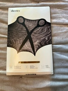 Sheertex Nude N04 Sheer Rip-Resistant Tights Size Small New - Picture 1 of 2
