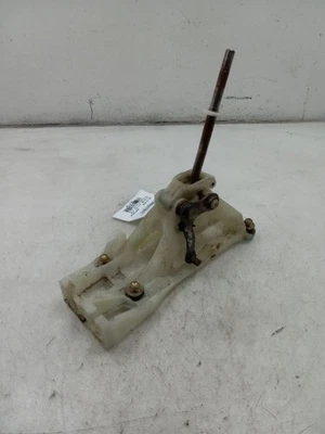 2000 TOYOTA MR2 SPYDER 1.8L MANUAL TRANSMISSION SHIFTER  - Image 1 of 4