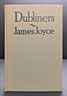 Dubliners ~ JAMES JOYCE ~ 4th Printing 1925 ~ Huebsch, New York ~ Mint Condition • 3,055.38$