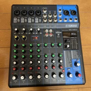 YAMAHA MG10XU 10-Input 4 Mic Analog Mixing Console Audio Interface Mixer Effects - Picture 1 of 1