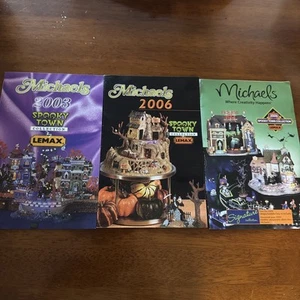 3 Michaels Spooky Town 2003 2006 2009 Lemax Brochures Books Collection Halloween - Picture 1 of 5
