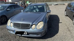 🔥🔥Mercedes E280 2006 on blue colour all parts available 🔥🔥 - Picture 1 of 5