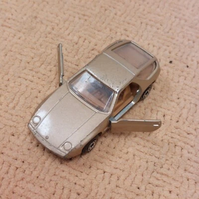 Lesney Superfast Porsche 928 No. 59 1979 Oro Hecho en Reino Unido Limpio Foto 1 de 4