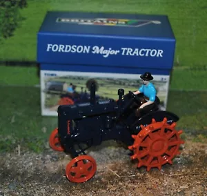 GRAN Bretaña 1/32 e27n fordson tractor principal con ruedas de acero, nuevo edición limitada, sin usar, en caja - Imagen 1 de 4