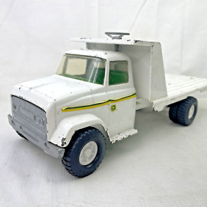 Vintage ERTL John Deere 1/16 Tilt Bed Truck 17" White Flatbed #594 Steel Toy USA