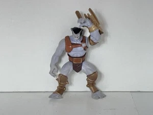 Vintage Disney Gargoyles Battle Goliath 5" Action Figure 1995 Cartoon BVTV Armor - Picture 1 of 4