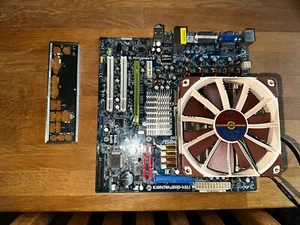 ASROCK K10N78FULLHD-HSLI + AMD Phenom 2 X4 945 CPU + 8GB DDR2 RAM - gebraucht - Bild 1 von 2