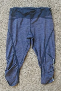 Lululemon Run Pace kurze Capri-Leggings - blaue Streifen indigo reflektierend - Größe 6 - Bild 1 von 7