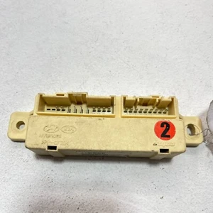 Módulo de computadora de control relé de bloques unidad de caja principal HYUNDAI ELANTRA 2006-2011 FABRICANTE DE EQUIPOS ORIGINALES - Imagen 1 de 4