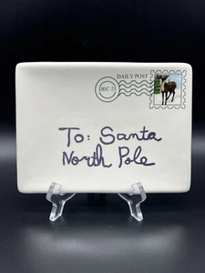 "Placa de bandeja de cartas de Julie Mac Santa ""A: Santa Polo Norte" - Imagen 1 de 5