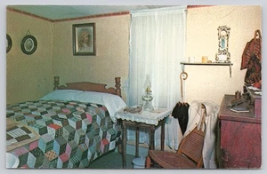 President Calvin Coolidge Homestead Bedroom Plymouth Vermont VT Postcard - Picture 1 of 2
