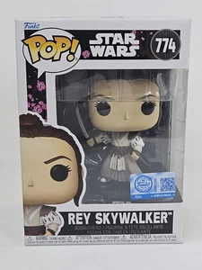 Funko Exclusive Pop Star Wars Impressions Rey Skywalker #774 BOBBLEHEAD Vinyl - Picture 1 of 10