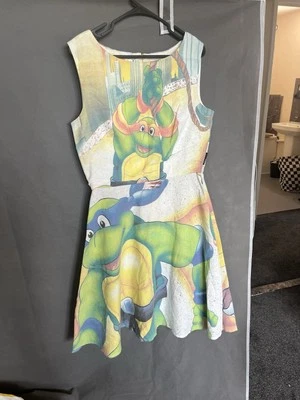 Vestido Tortugas Ninja Adolescentes Mutantes TMNT Talla 12. Cómodo y fluido Foto 1 de 4