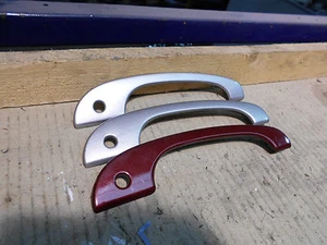 Jaguar S-Type Exterior Door Handle Surround. Right Hand Front. Off side front UK - Picture 1 of 3