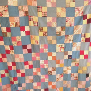 Vintage Finished Quilt TOP Four Square Machine Pieced 63 x 77 - Picture 1 of 7