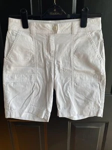 Woolrich Women's White Walking/Hiking Cargo-Style Shorts - Size M (29" Waist) - Picture 1 of 2