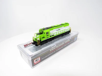 Atlas N 40005769 DCC LokSound Cargill CRGX SD35 Diesel Locomotive Freight Train - Image 1 of 4
