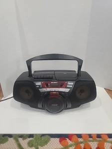 Sony CFD-G50 Portable Boombox CD Radio Cassette Player Woofer -Tested & Working! - Picture 1 of 6