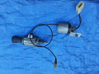 73-74 DATSUN 240z Encendedor fácil con módulo de fibra óptica ¡Bonito original OEM! Foto 1 de 2