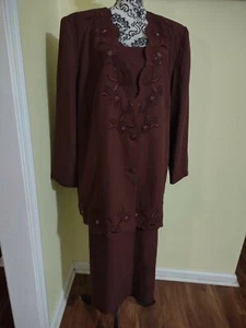 Fifth Sunday Exclusive Designer Suit Collection Plus 22 Brown 2PC Embellishments - Picture 1 of 10