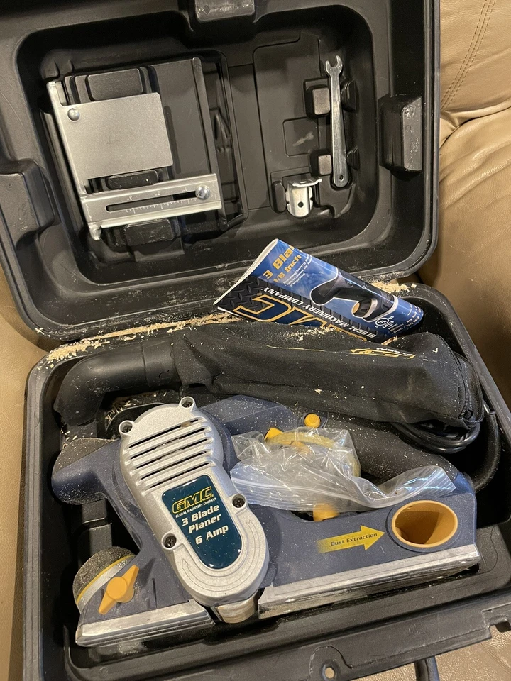 GMC 6 Amp 120v - 60Hz 16000 RPM Corded Triple Blade Planer with Case  - Image 1 of 1