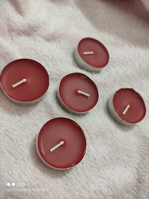 5 pc Tea lights up to 3.5 Hours burn time red berries and sweet strawberry - Image 1 of 2