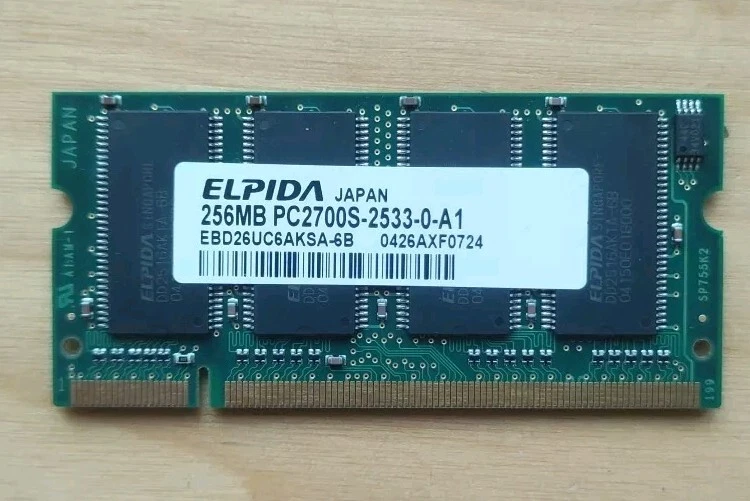 Elpida Japan 256MB DDR PC2700S-2533-0-A1 Laptop Memory RAM Stick EBD26UC6AKSA-6B Foto 1 de 4