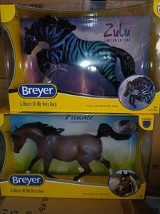 Breyer Pferde Set Neu Zwei Picante Zulu Weihnachten Urlaub  - Bild 1 von 1