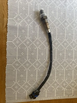 Подлинный лямбда-датчик BOSCH для знаков отличия OPEL A SAAB 9-5 NG 2010 2011 2012 ++ - Изображение 1 из 3