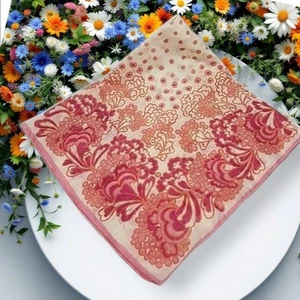 Sciarpa quadrata donna rosa floreale acrilico made Japan 27" x 24" - Foto 1 di 13