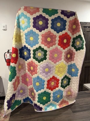 Vintage Handmade Grandmothers Flower Garden Quilt 95”x90” - Image 1 of 4