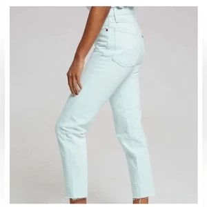 Levi's 22861 Damen Jeans mit Knöpfen W28 Slim Fit Raw Hem Mintgrün - Bild 1 von 13