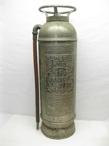 Fire Extinguisher from Lake Dunmore Hotel Middlebury Vermont Vtg Old Antique - Picture 1 of 3