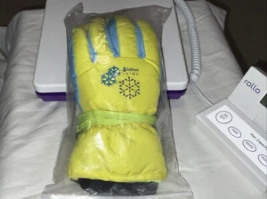 Amyipo Aixhw Kids Snow Gloves Size Medium Yellow,blue, And Black  Brand New - Picture 1 of 24