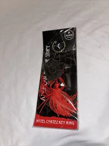 LLAVERO AMERICANO HORROR STORY NUEVO EN PAQUETE caja de botín exclusivo hotel cortez llavero NUEVO - Imagen 1 de 4