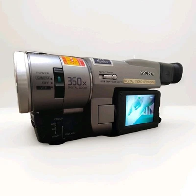 SONY DCR-TRV110 Digital8 Hi8 Video8 Tape Camcorder Handycam Sound Video Choices - Image 1 of 4