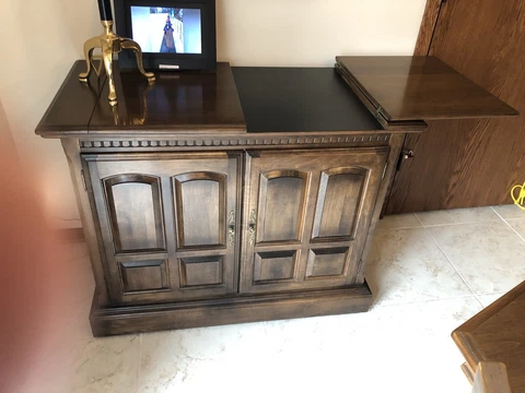 ETHAN ALLEN Maple Classic Manor Flip Top Server Cover