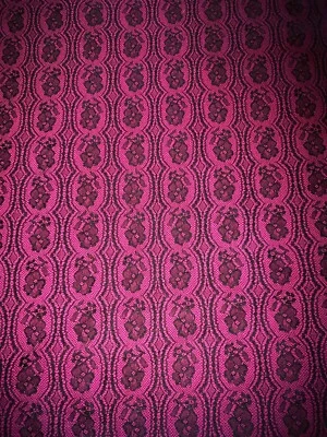 Dentelle noire vintage largeur 58 cm x hauteur 200 cm - Photo 1/3